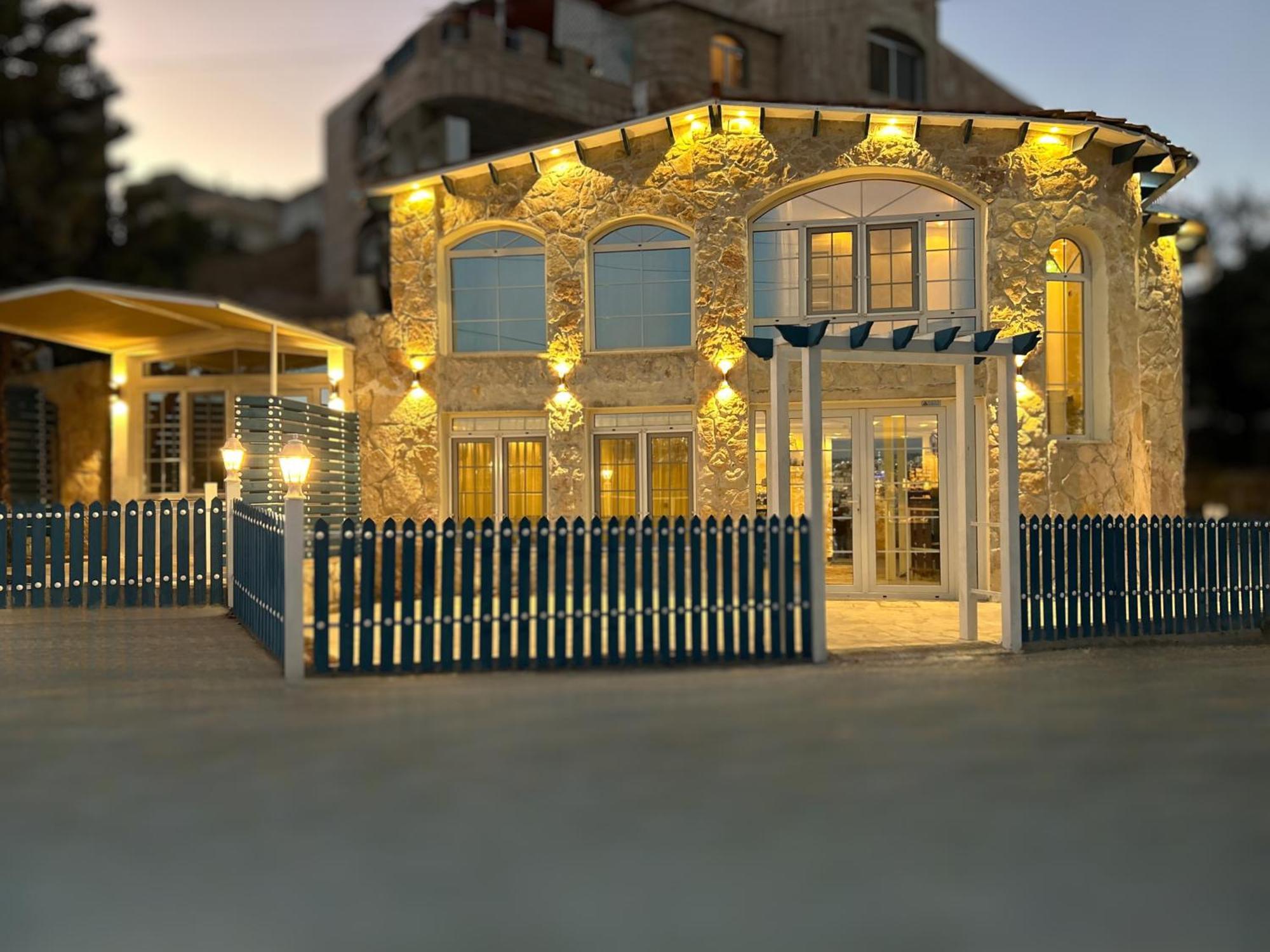 Celestia Boutique Inn - Boutique Stay Overlooking Jerash Ruins Jarash Eksteriør bilde